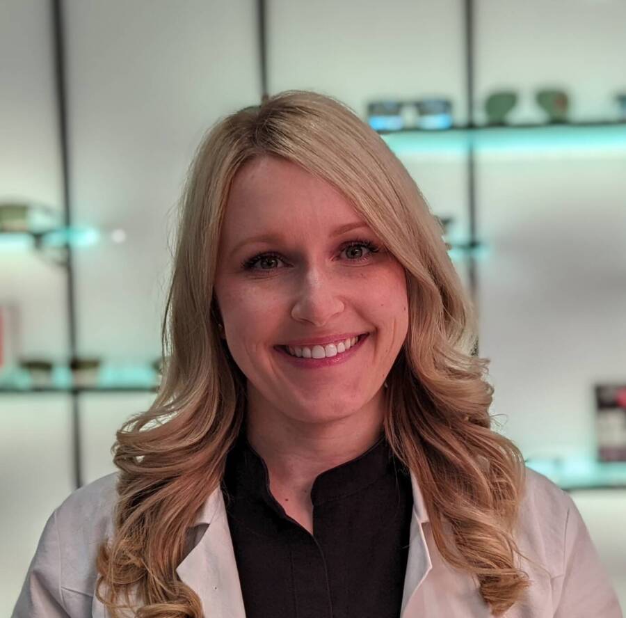 Optometrist - Dr. Shannon Bligdon